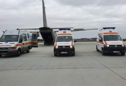 Transferul de pacienți români în străinătate continuă: trei bolnavi sunt duși în Polonia