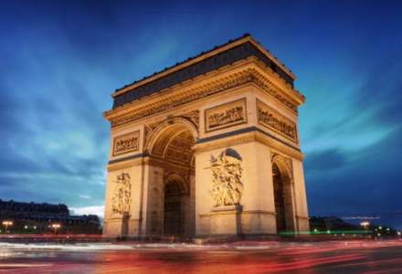 Franta si Europa vor adopta la doua saptamani dupa atentatele de la Paris, o noua serie de masuri de securitate