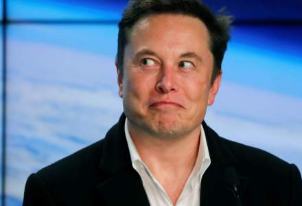 Prețul acțiunilor Tesla, în creștere după ce Musk a vândut active de cinci miliarde de dolari ale companiei
