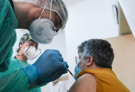 Vaccinarea anti-COVID: Peste 23.000 de români au primit prima doză