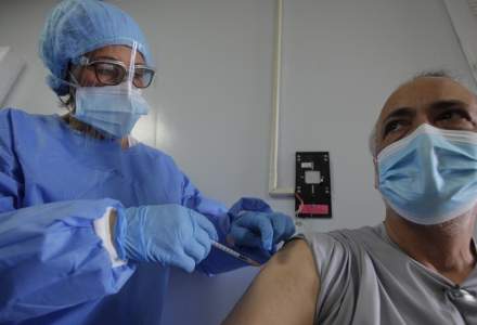 Mai puțin de 17.000 de români s-au vaccinat cu prima doză, în ultimele 24 de ore
