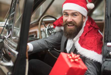 Țara care amendează șoferii care se îmbracă în Moș Crăciun sau își împodobesc mașinile