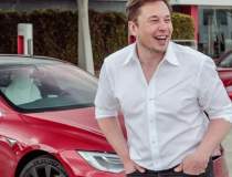 Elon Musk a lansat un fluier...