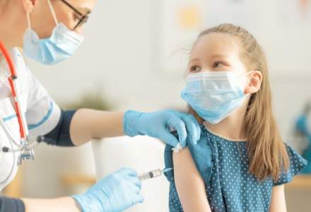 Gheorghiță spune că vaccinarea copiilor de 5-11 ani ar putea începe din ianuarie 2022