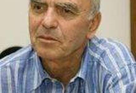 Vergil Popescu, "profesorul de brokeri", va candida la Consiliul Bursei