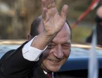 Basescu ramane in vila Lac 3...