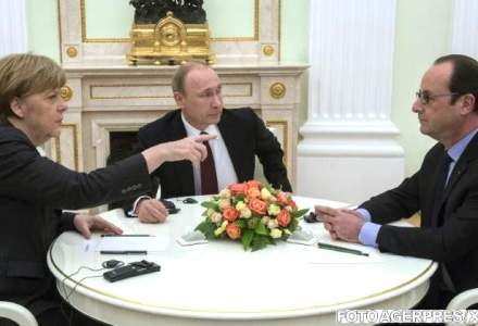 Francois Hollande, Petro Porosenko, Vladimir Putin si Angela Merkel au constatat "progrese" in implementarea Acordului de la Minsk