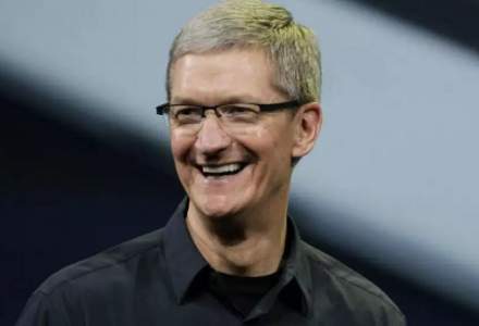 Tim Cook, răsplătit de Apple cu aproape 100 de milioane de dolari în 2021
