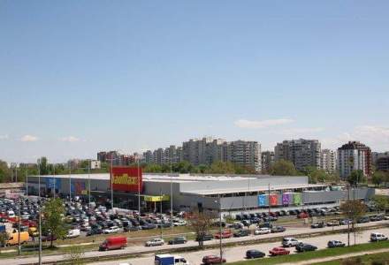 Magazinele BauMax din Bulgaria isi schimba numele in HomeMax si devin un competitor serios pentru IKEA