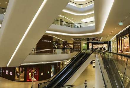 Mall-urile din Bucuresti vand de doua ori mai mult decat cele din provincie