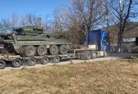 Cum arată primul convoi cu tehnică militară SUA trimis în România: șeful NATO și Iohannis vor fi prezenți la baza din Kogălniceanu