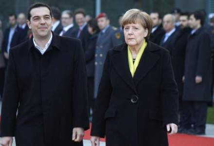 Nucleul crizei economice din Europa: Grecia, aruncata de UE in bratele Rusiei?