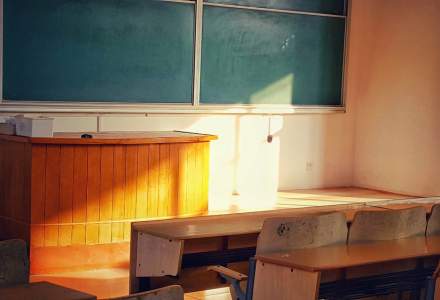 Situația la zi a școlilor din România: Numărul de cazuri din ultima săptămână a scăzut