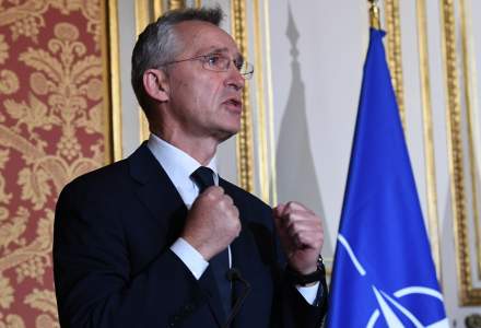 NATO contrazice Rusia și spune că nu a văzut să se retragă trupe de la granița cu Ucraina