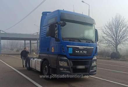 FOTO | Un autocamion în valoare de 150.000 lei, furat din Belgia, a fost găsit în România