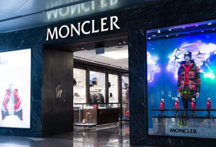 Mai multe haine de lux produse la Bacău: Moncler extinde fabrica și angajează