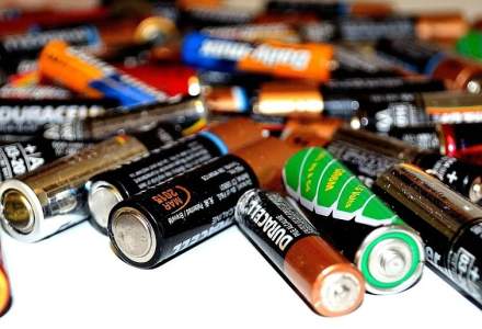 Carrefour a lansat campania LOVE pentru reciclarea bateriilor