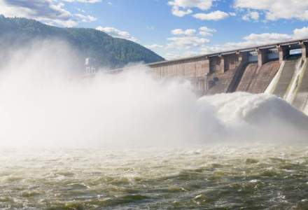 Hidroelectrica, aflata in insolventa, are profit brut de 91 mil. euro in T1