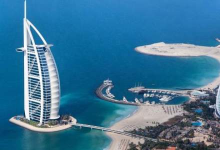 Un receptioner care pleaca in Dubai castiga 1.000 dolari peste salariu