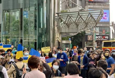 Război în Ucraina | Proteste masive în Taiwan, împotriva invaziei rusești