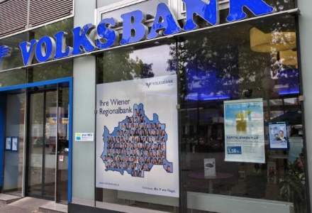 Clientii Volksbank cu credite in CHF sunt chemati de luni pentru conversie; oferta, pana la 31 iulie