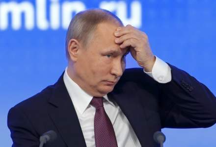 De teamă să nu fie otrăvit, Vladimir Putin ar fi concediat 1.000 de oameni din propriul staff