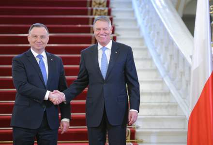 Summit al formatului B9, anunțat la București. Iohannis a cerut o prezență NATO mai amplă în România