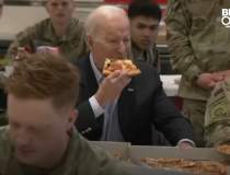 [VIDEO] Joe Biden a mâncat...