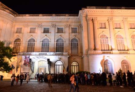 Noaptea Muzeelor: cozi de sute de persoane la unele muzee