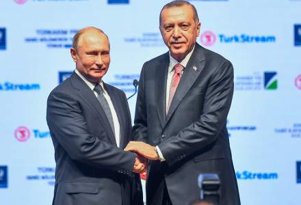 Erdogan l-a sfătuit pe Putin să se vadă cu Zelenski: Trebuie încoronate negocierile de pace
