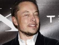 Elon Musk, fondatorul Tesla,...