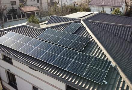 Sistemele fotovoltaice pot fi cumpărate și în leasing. În loc de factură, plătești rata