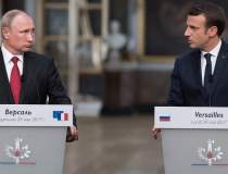 Putin îl felicită pe Macron...
