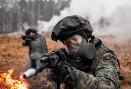 Rusia avertizează SUA împotriva trimiterii de noi arme în Ucraina