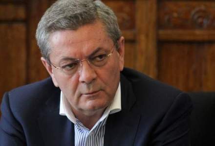 Ioan Rus si-a dat demisia de la sefia Ministerului Transporturilor dupa declaratiile socante pe care le-a facut despre romanii din strainatate