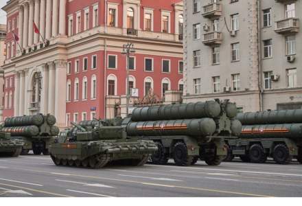 Ordinul lui Putin de folosire a armelor nucleare ar fi ignorat, crede un expert bulgar în domeniu