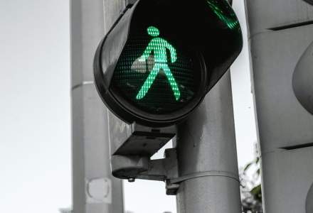 Nicușor Dan vrea semafoare inteligente pentru București. Câți bani cere din PNRR