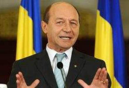 Basescu: Avem 2,2 milioane de pensionati anticipat si pe caz de boala