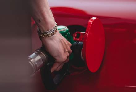 Claudiu Cazacu, XTB: Carburanții s-ar putea scumpi cu 4-5% la pompă în iunie, după sancțiunile asupra exporturilor de petrol rusesc