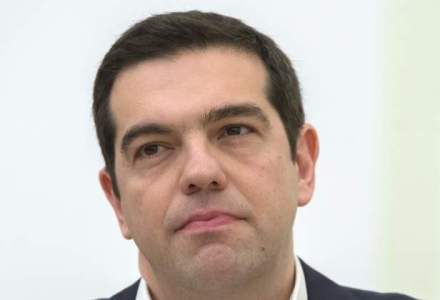 Tsipras: Am negociat acordul cu creditorii "cu cutitul la gat"