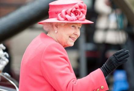 Jubileul de Platină: Regina Elisabeta a II-a lansează de la balconul Palatului Buckingham o serie de festivități istorice