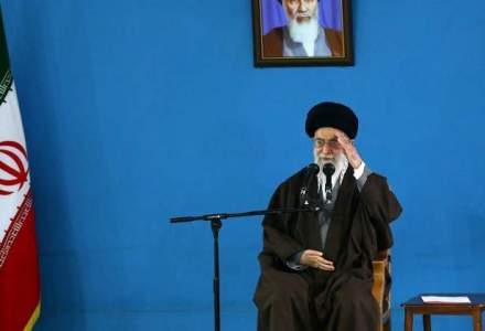 Ali Khamenei promite ca se va opune in continuare "politicilor arogante" ale Statelor Unite