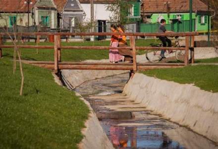 "Romania profunda". Jumatate dintre romani nu au canalizare, 11 orase deconectate de la termoficare doar in 2014