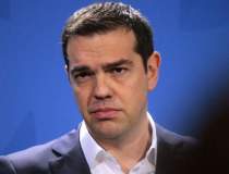 Grecia, joc dublu: a cerut...