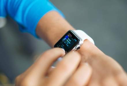 Apple Watch isi zdrobeste concurenta si ia 75% din piata totala de ceasuri inteligente: vanzarile raman sub asteptari
