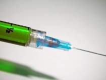 OMS: Un vaccin pentru Ebola,...