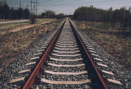 România va redeschide o linie de cale ferată cu ecartament sovietic, pentru a aduce mai ușor cereale din Ucraina