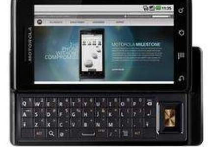 Motorola lanseaza un smartphone cu sistem de operare Android