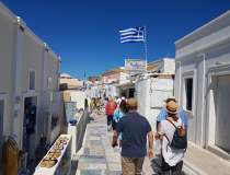 Grecia schimbă regulile COVID...