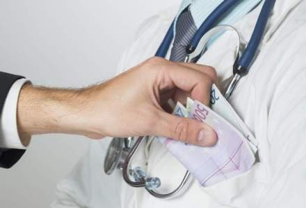 Medicii vor face proteste: Vor dublarea salariilor